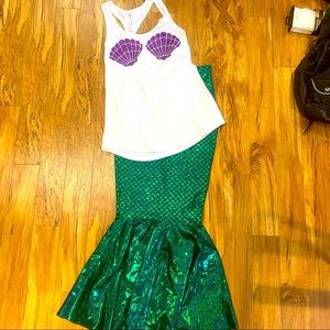 Little mermaid 🧜♀️ cosplay outfit women’s sooooo amazing! (#123)